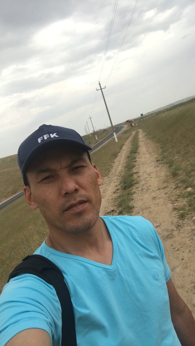  ,   Makenza, 47 ,   