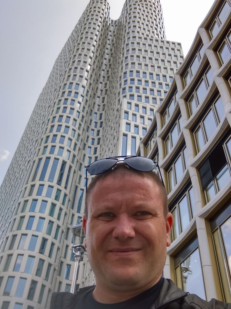  23727844  Vadim, 43 ,    