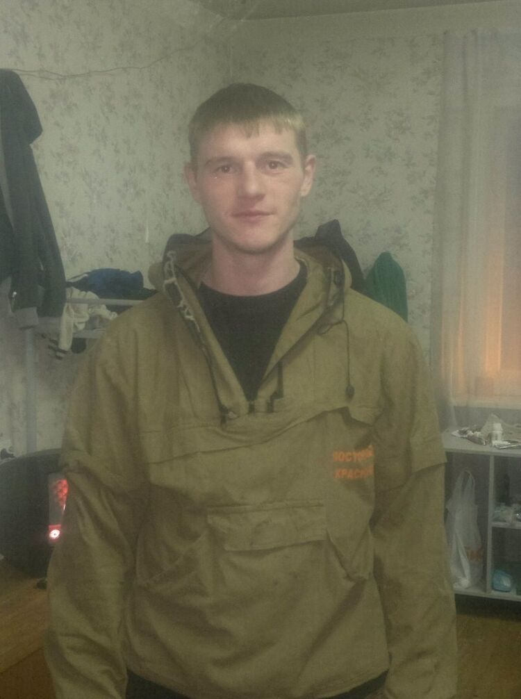  14888414  Pavlik, 35 ,    