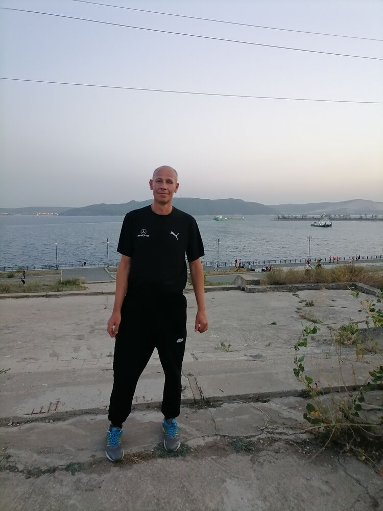  ,   Vlad, 48 ,   ,   , c 