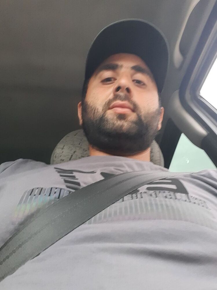  41601164  Rafael, 32 ,    