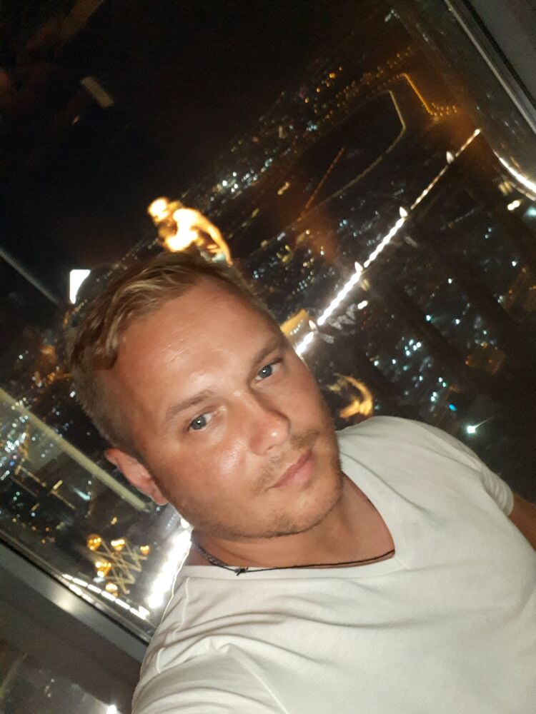  50852124  Anatoly, 38 ,    