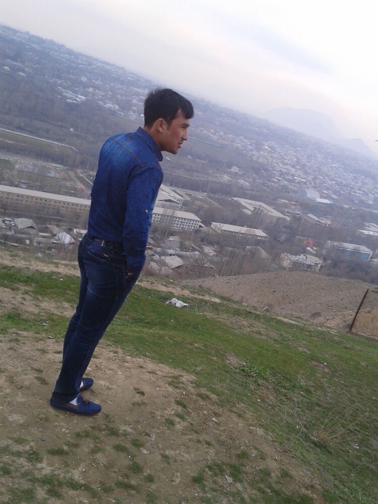  6426744  Bobur, 33 ,    