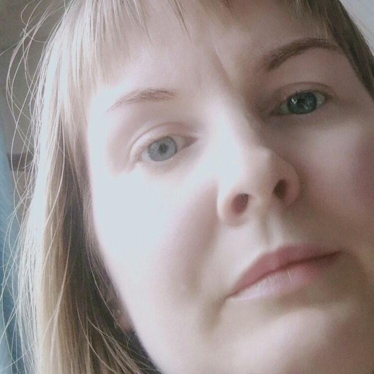  15619634  Anna, 42 ,    