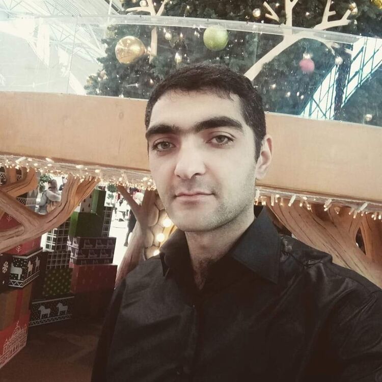  27428374  Garik, 34 ,    