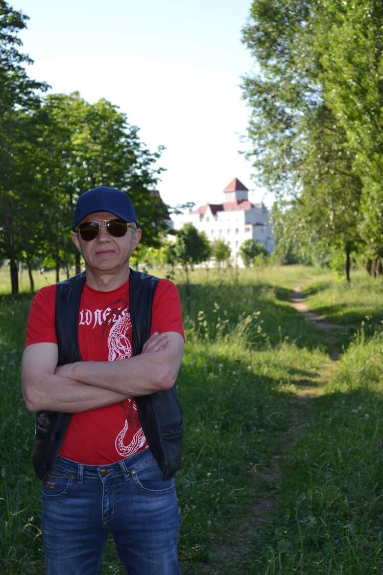  ,   Oleg, 59 ,   ,   , c 
