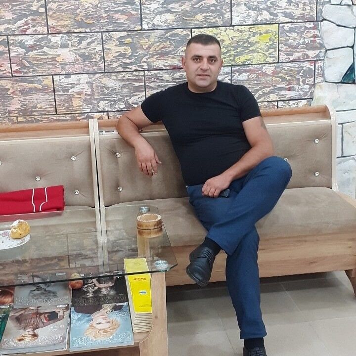  18612264  Yero, 38 ,    