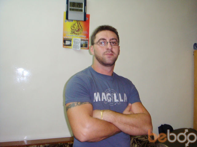  ,   Yasha, 49 ,   ,   , c , 