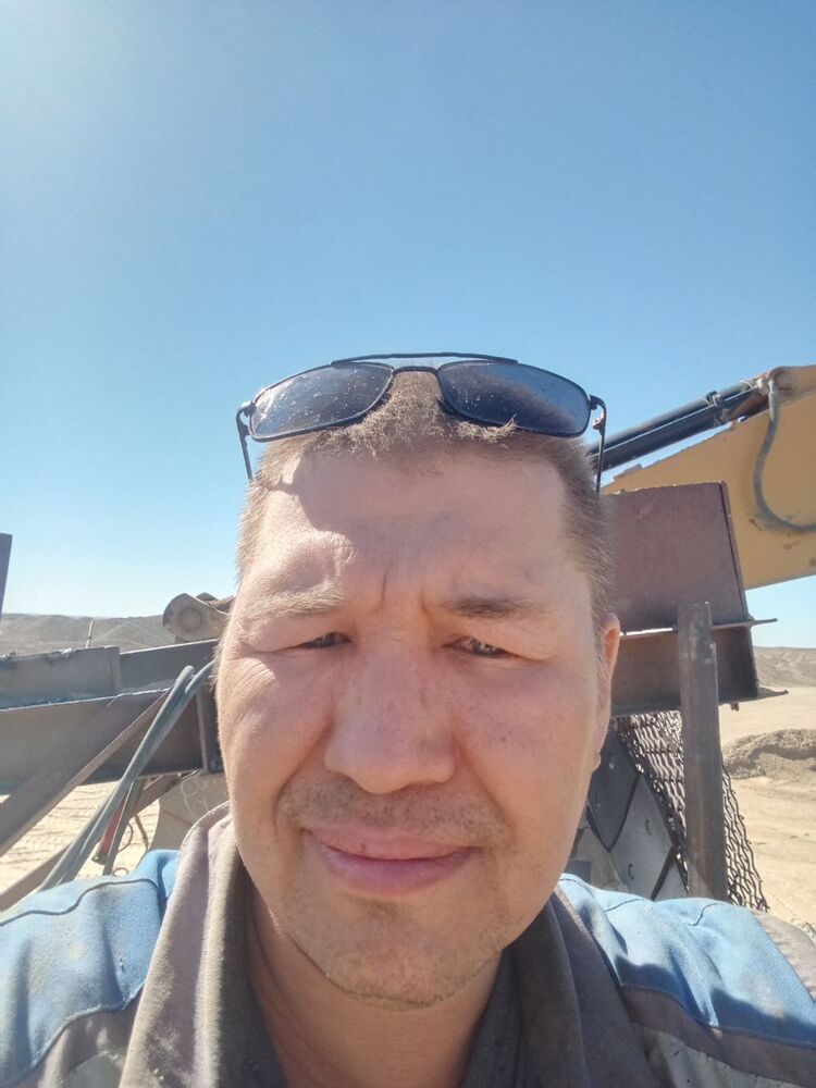  28546924  , 42 ,    