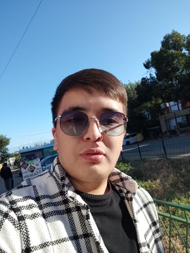  35989744  , 25 ,    