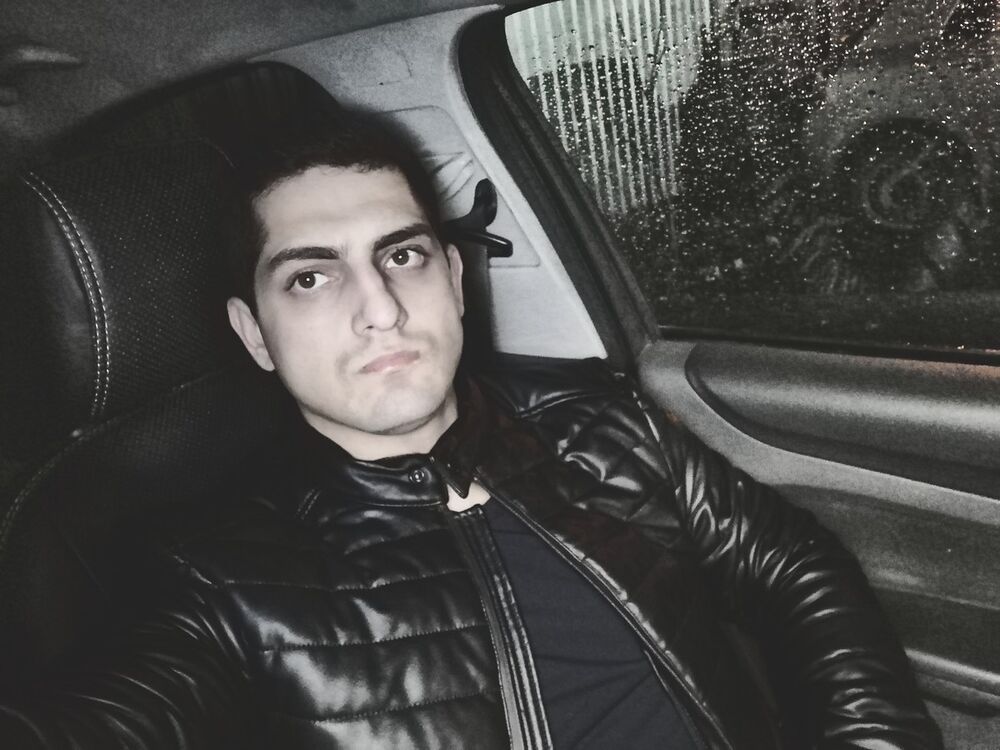  ,   Narek, 33 ,   ,   , c 
