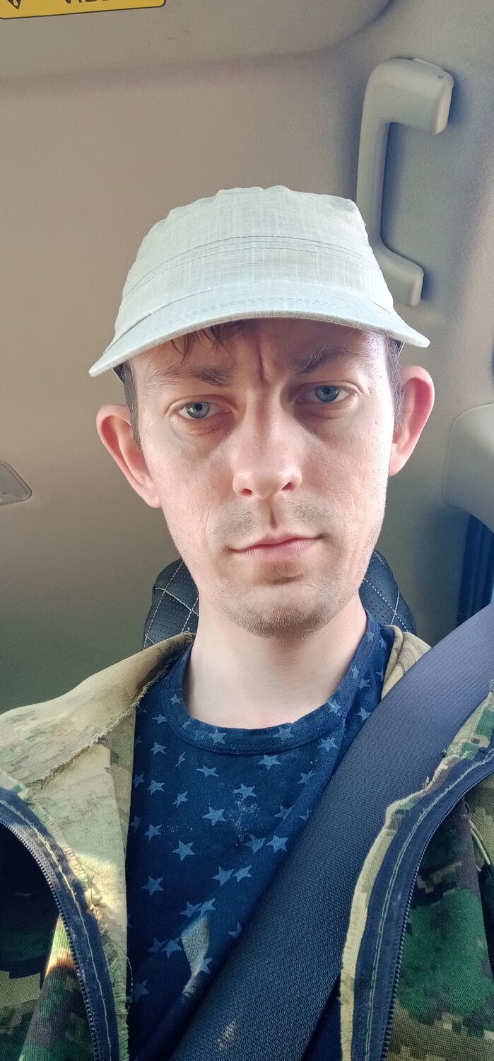 --,   , 42 ,     , 
