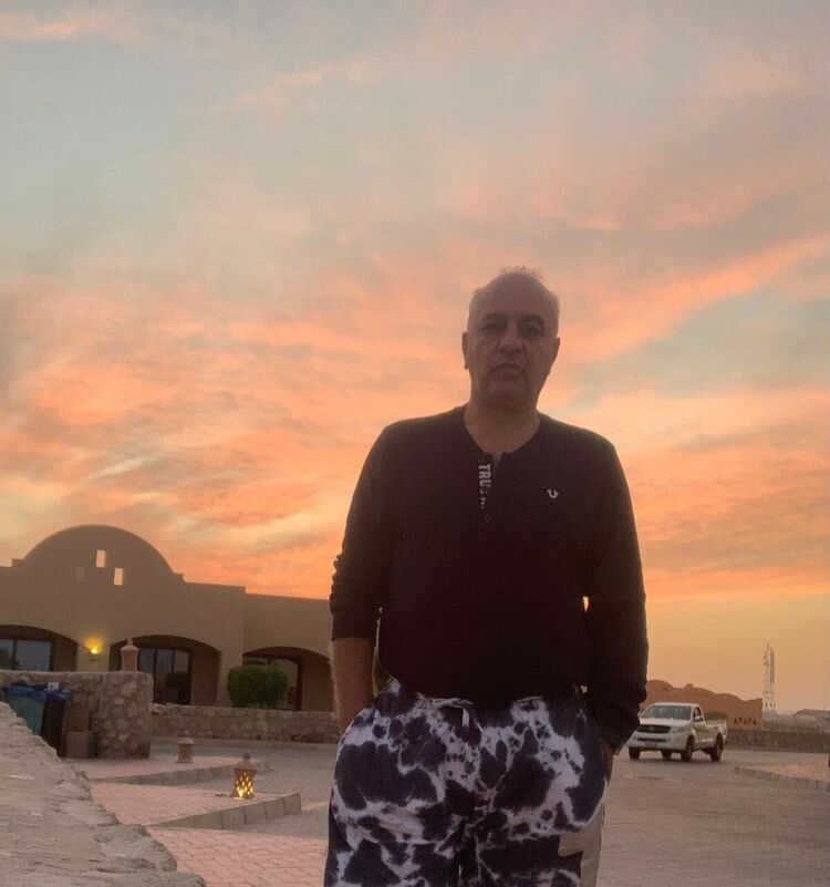  36647394  Karim, 50 ,    Al Ghardaqah