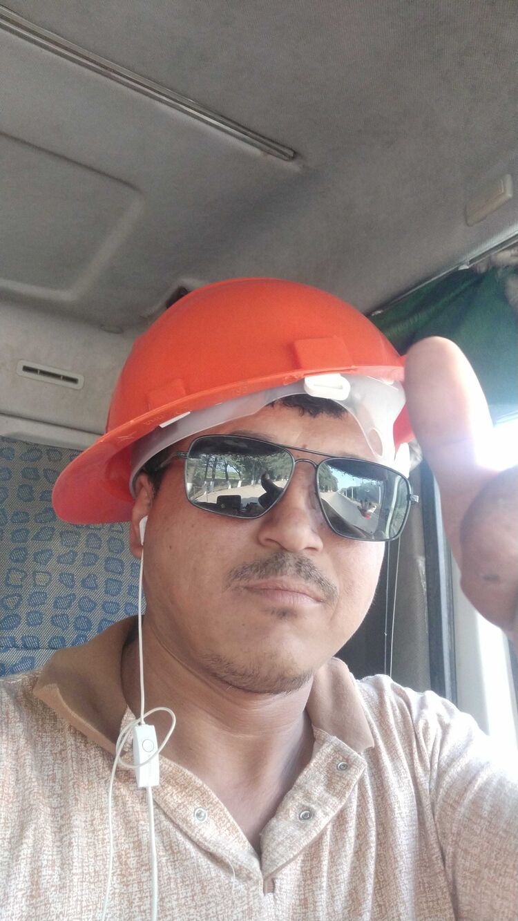  Akersberga,   Shah, 44 ,   ,   