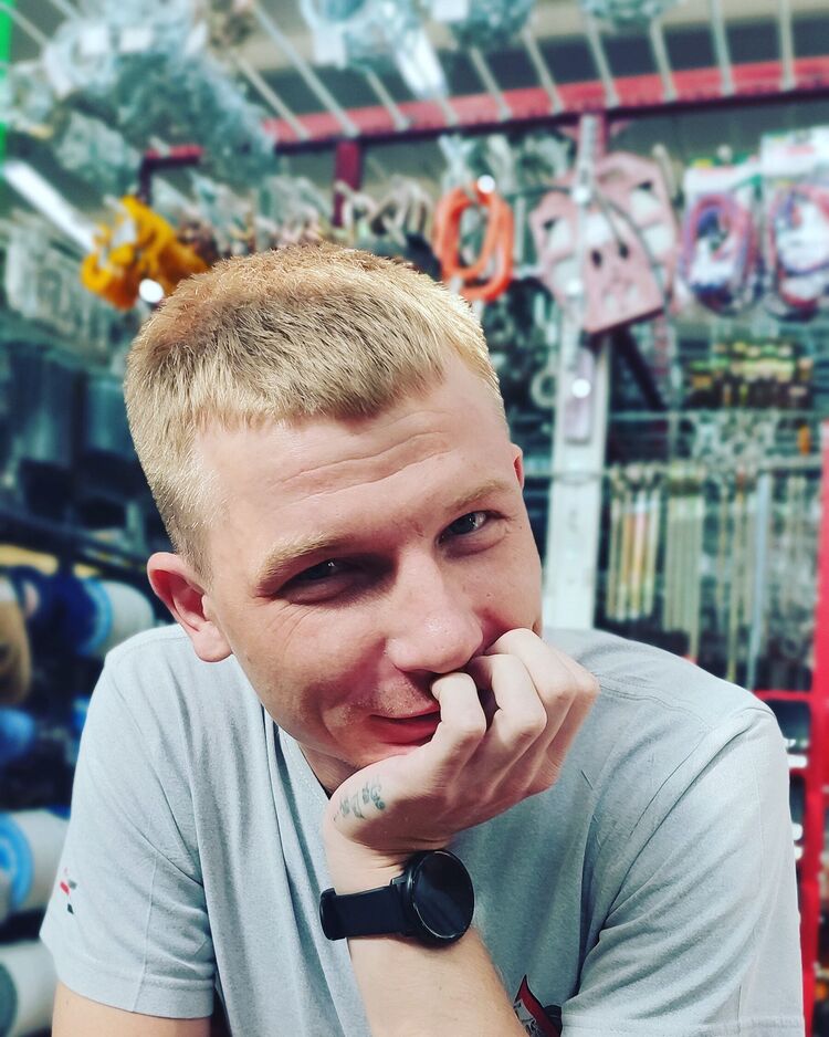  ,   Oleg, 38 ,   ,   