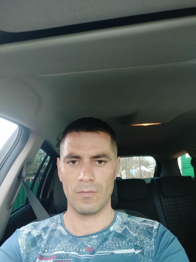  ,   Ion, 38 ,   c 