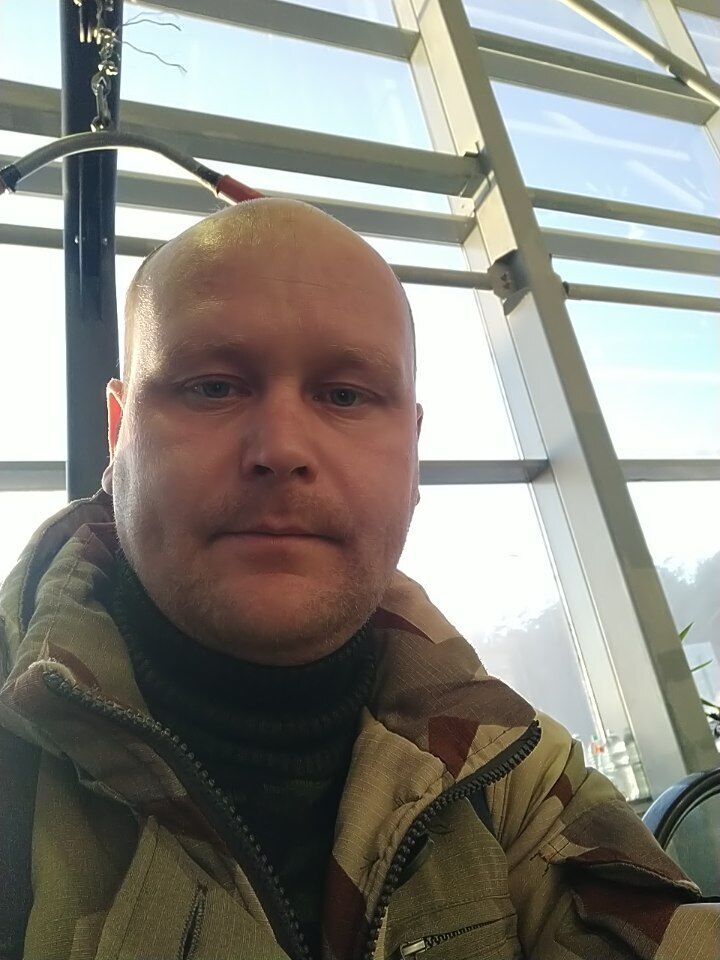  46216084  , 35 ,    