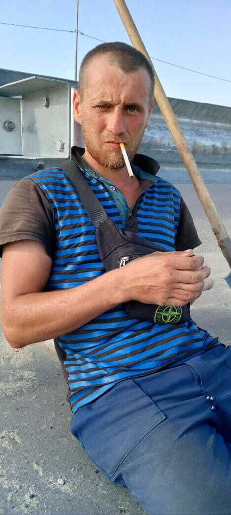  38027964  Dima, 32 ,    