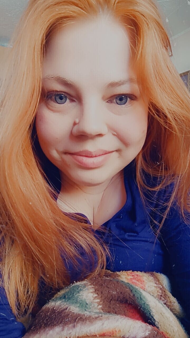  44792764  Veronika, 32 ,    