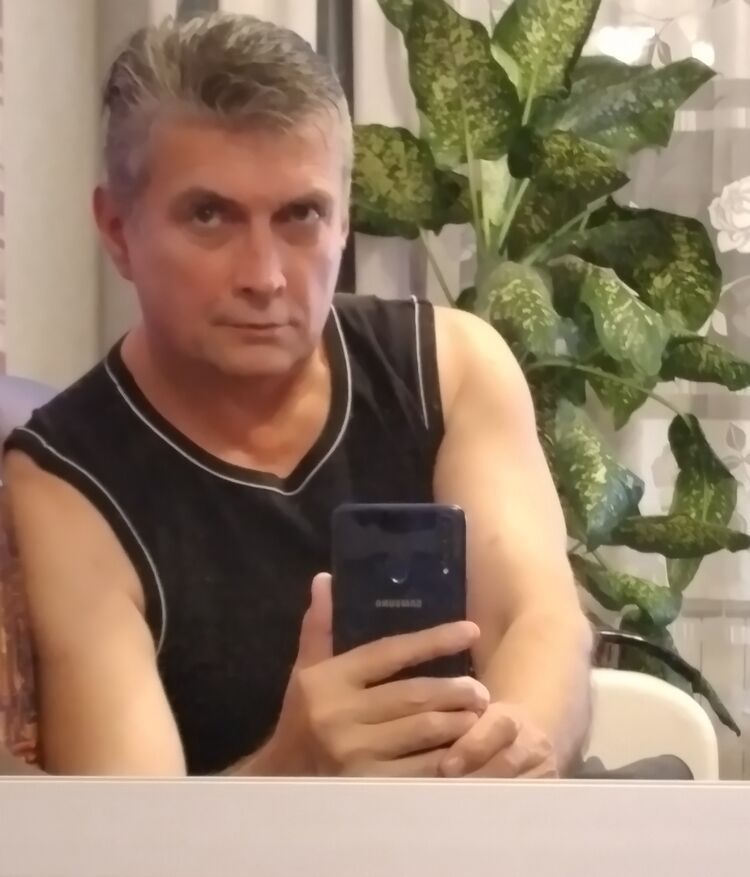 38245074  , 52 ,    