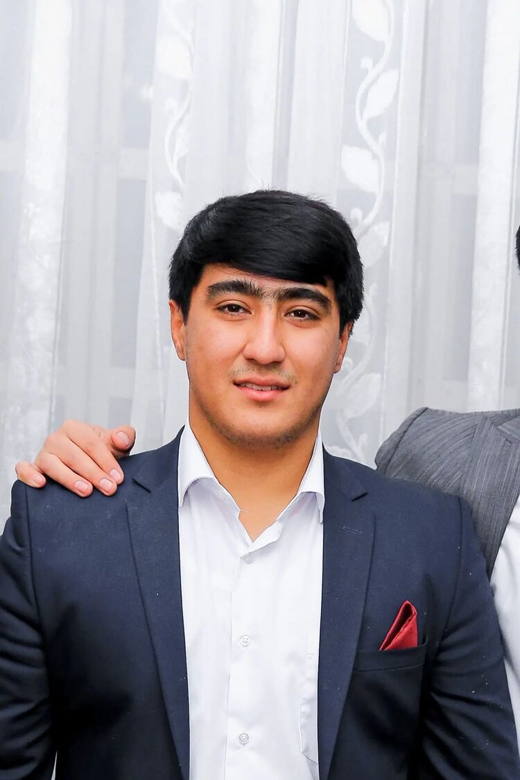  48414264  Ibragimov, 28 ,    