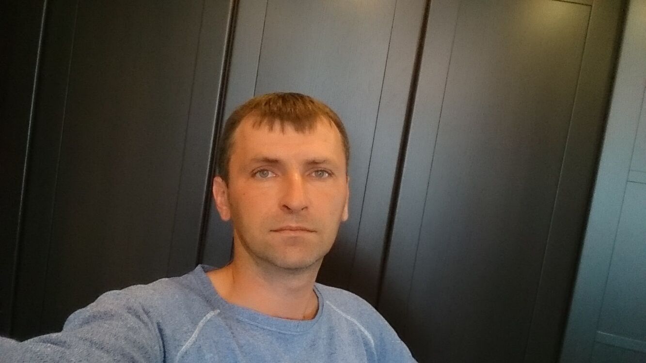  42251444  , 47 ,    