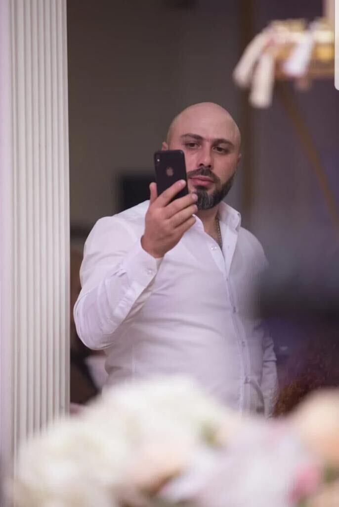  27189564  Garik, 40 ,    