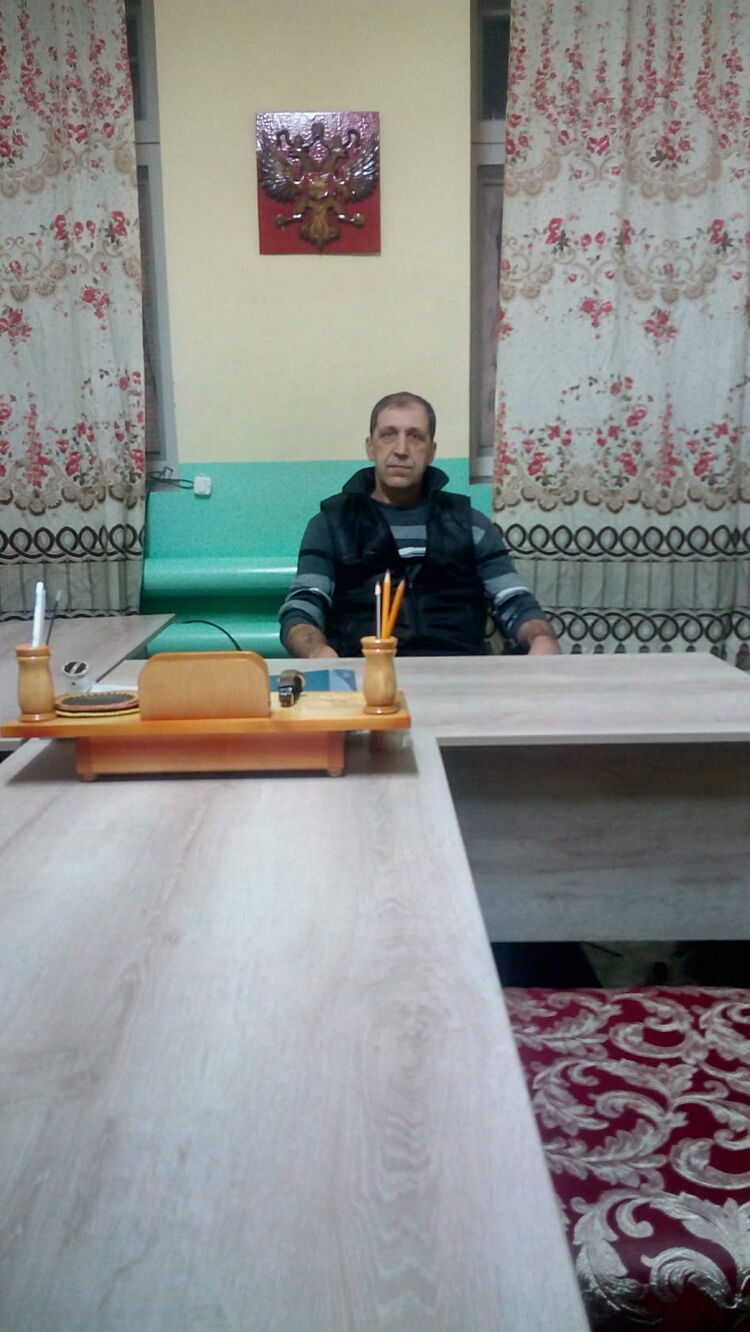  45769754  Ruslan, 52 ,    
