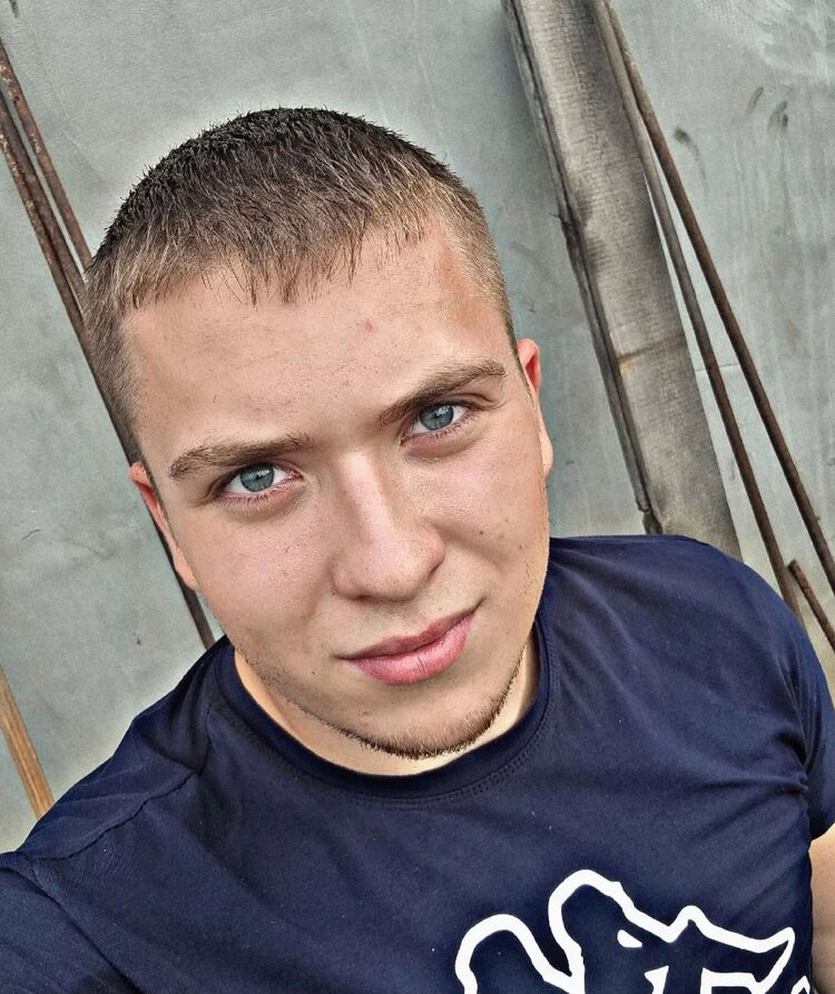  36761394  , 21 ,    