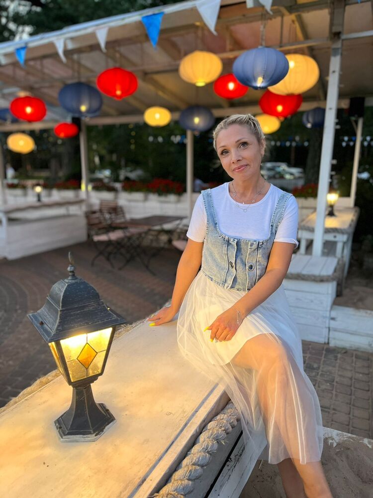  53949574  , 48 ,    -