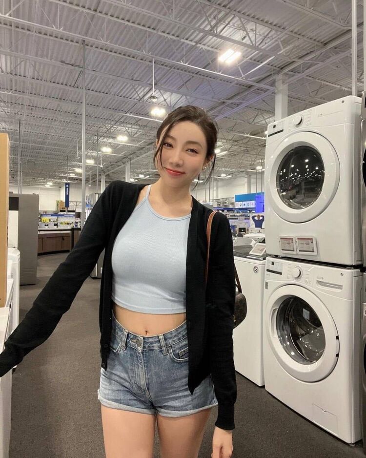  ,   Luna, 31 ,   ,   