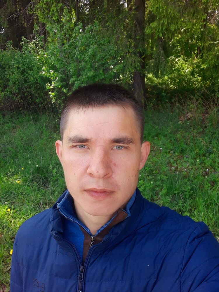  45810174  , 33 ,    
