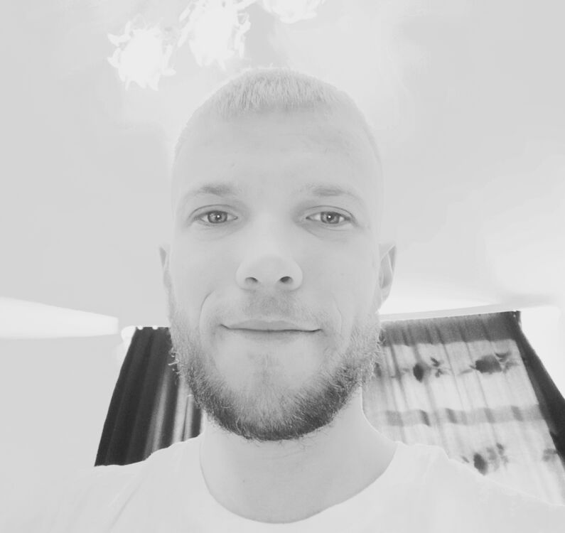  37625864  Nikolay, 27 ,    -