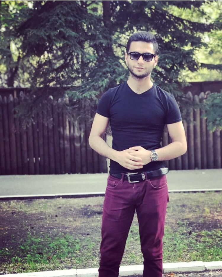  ,   Emin, 29 ,   ,   