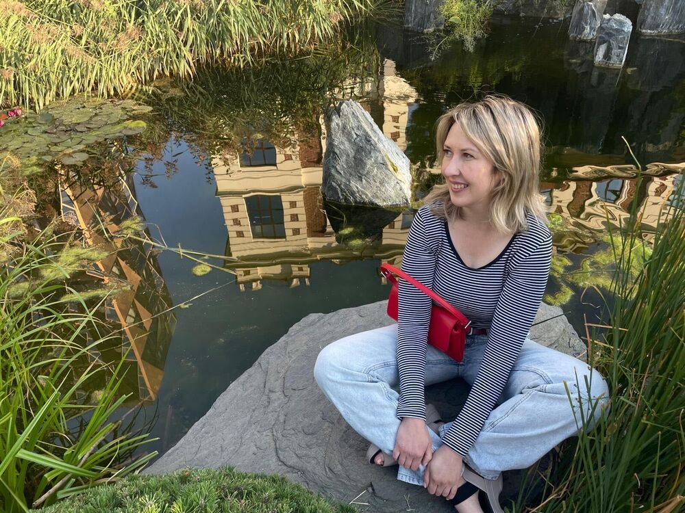  53961584  Maria, 40 ,    