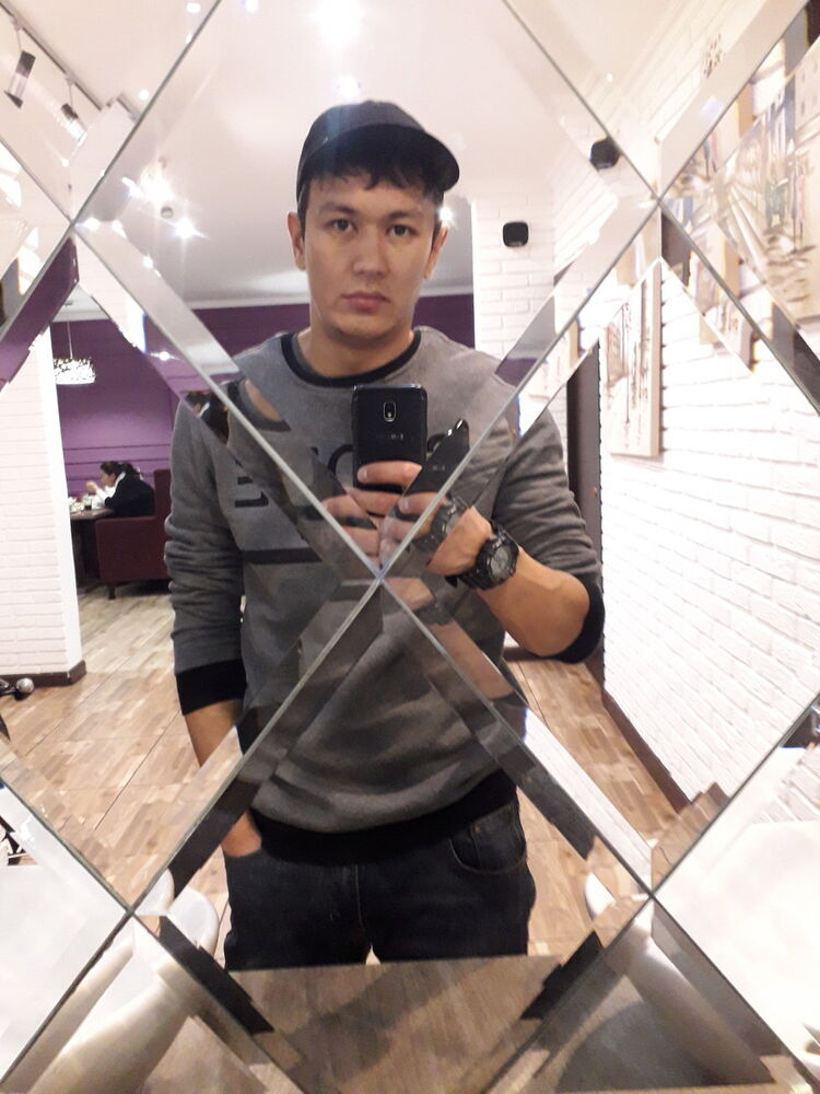 ���� 18428974 ������� ����, 35 ���, ���� ���������� � �����