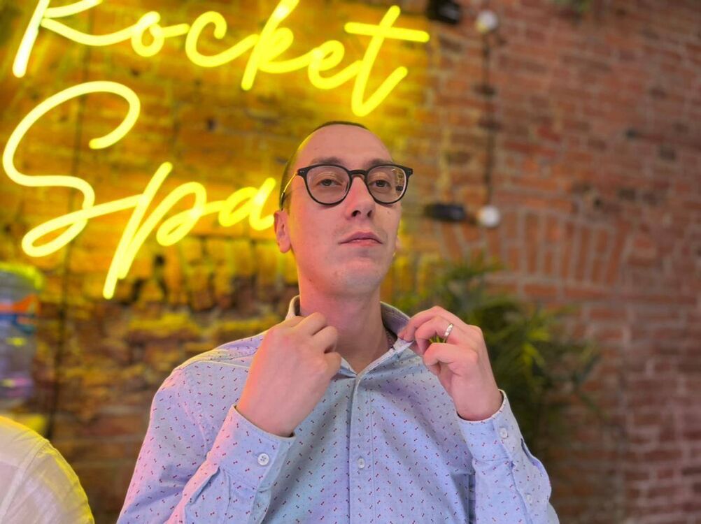  -,   , 33 ,   ,   