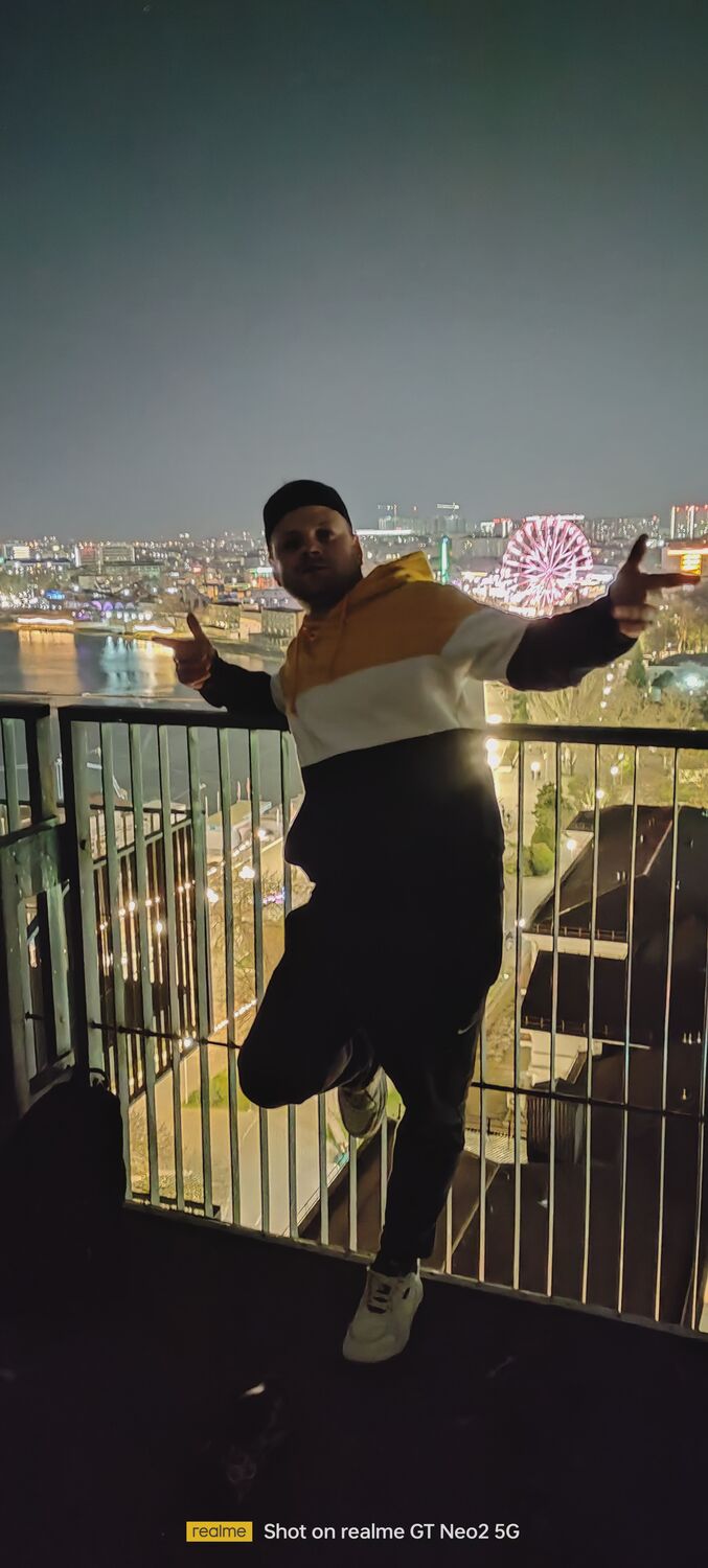  53122534  , 34 ,    -