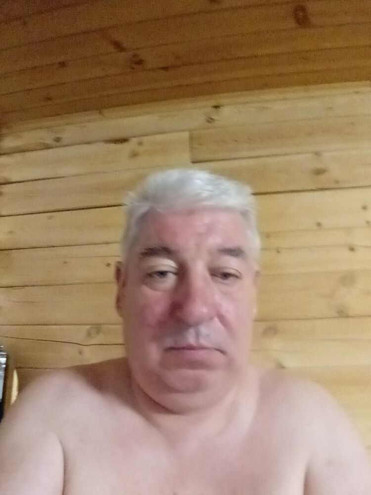  37066144  , 51 ,    