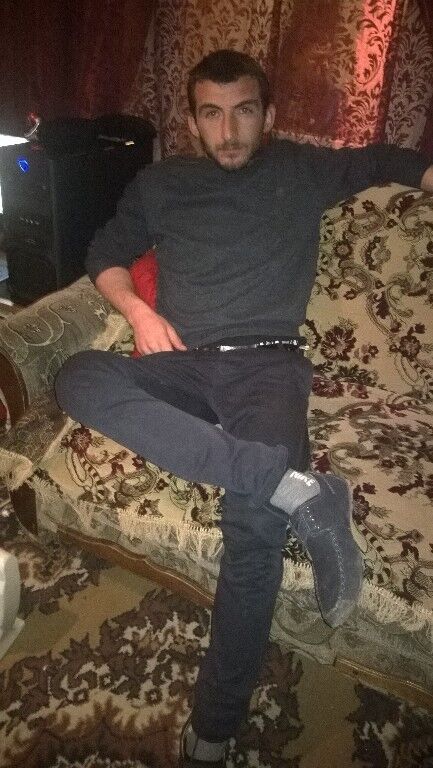  5883994  Ubralod is, 31 ,    