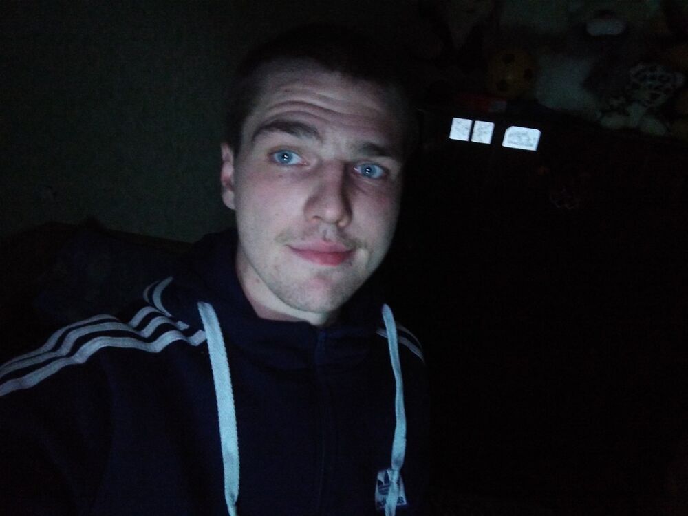  ,   Kirill, 24 ,   