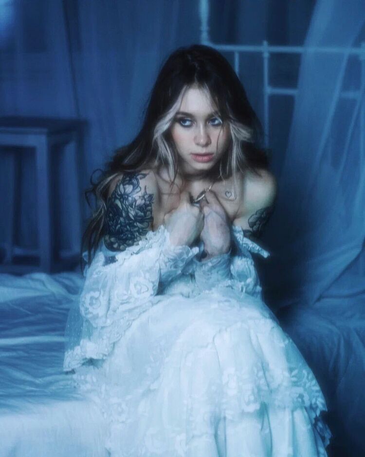 ���� 30827344 ������� ��������, 24 ����, ���� ���������� � �����-����������