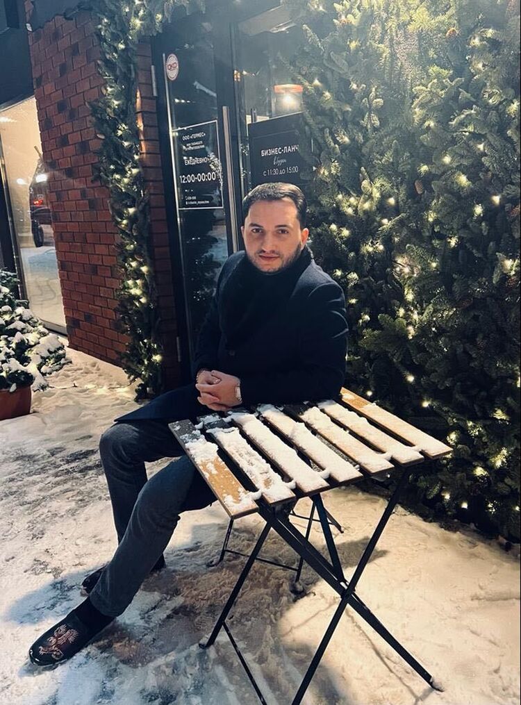  50777794  Tural, 34 ,     