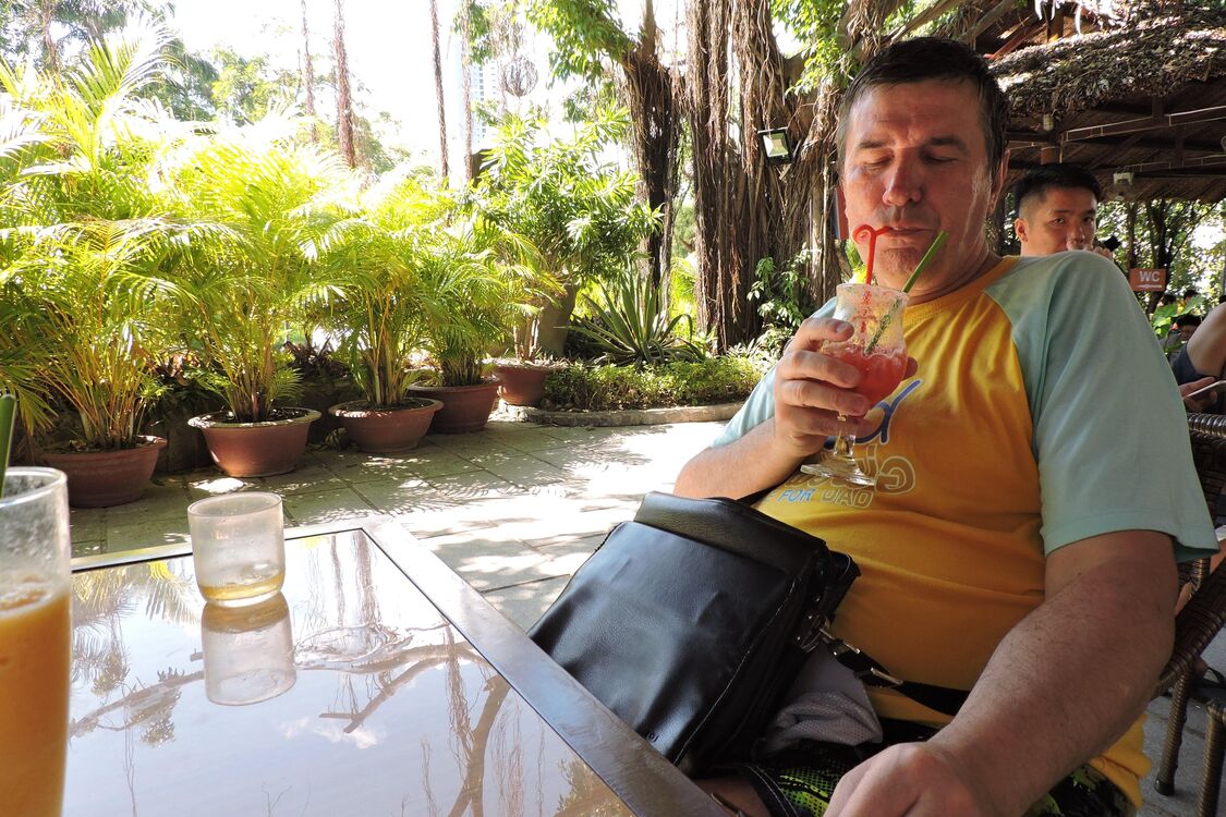  ,   Anddrey, 63 ,   ,   