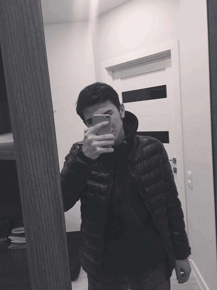  53297104  Bekzod, 27 ,    