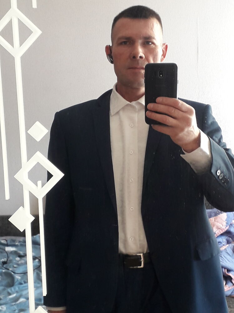  ,   Igrik, 46 ,   ,   