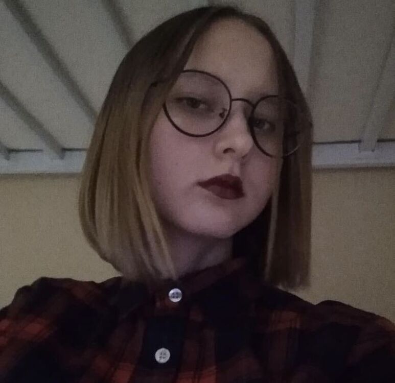  37528024  , 28 ,    