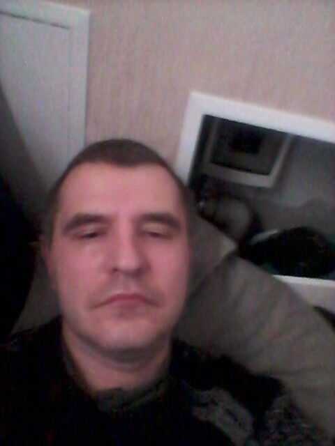  9052454  , 42 ,    