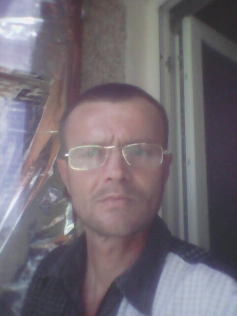  7904404  Sanek, 48 ,    