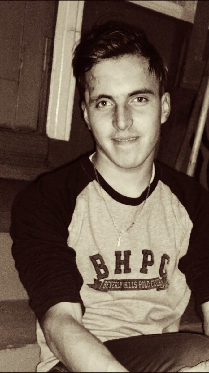  12501764  Vadim, 29 ,    